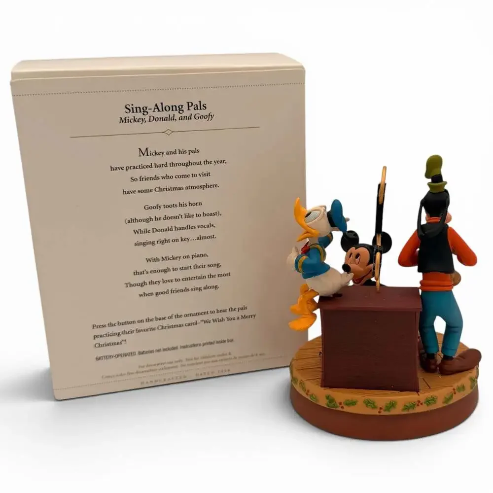 2006 Hallmark Keepsake Disney Pals Mickey, Donald, and Goofy Magic Ornament